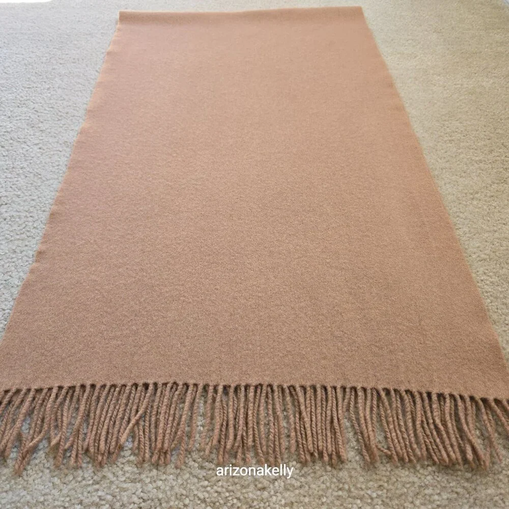 Classic Camel-colored Wool Scarf with Fringe Tan